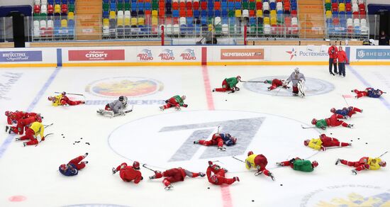 Hockey Channel One Cup. Russia team training