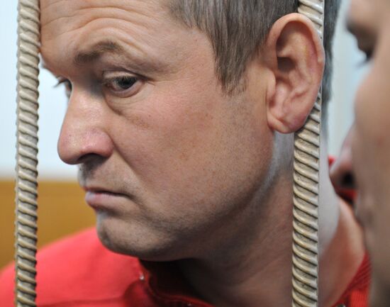 Court considers extendng arrest for Leonid Razvozzhaev