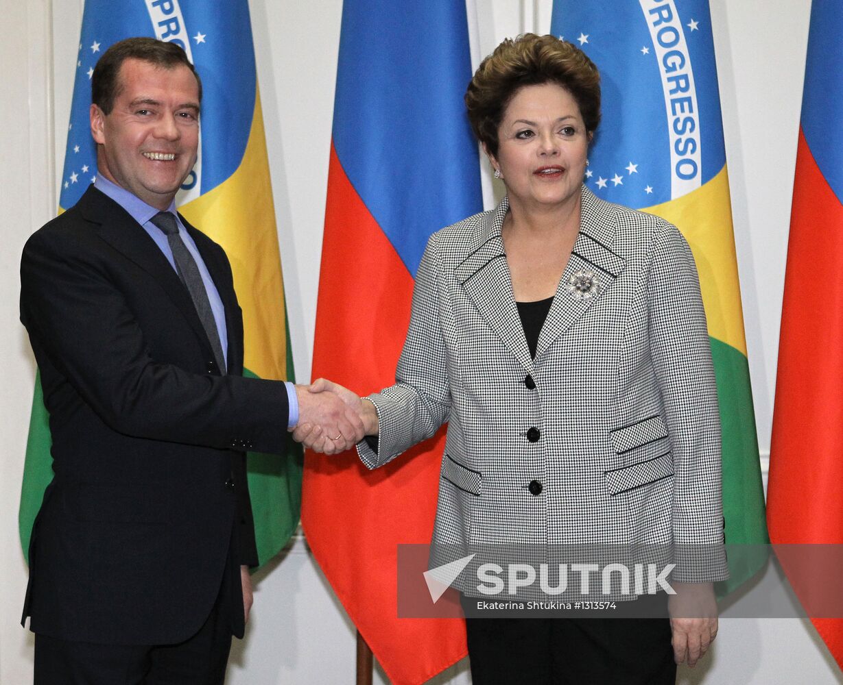 Dmitry Medvedev meets with Dilma Rousseff