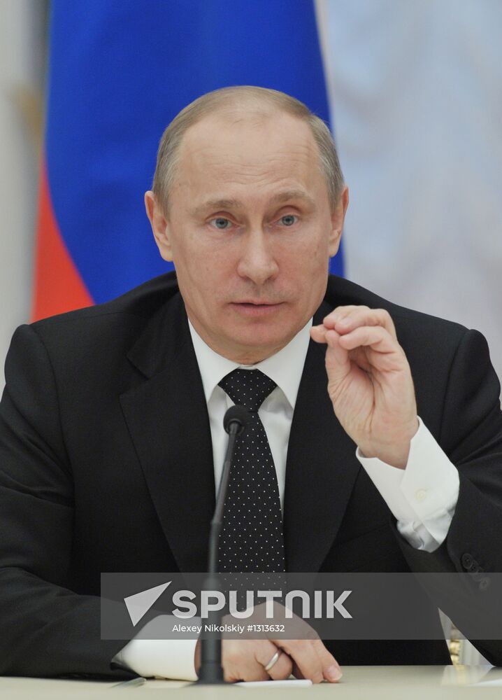 Vladimir Putin meets with Lawmakers Council