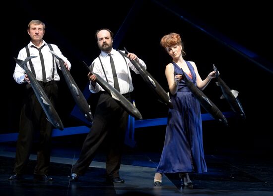 Rehearsal of play "Sailors and Whores" in Moscow