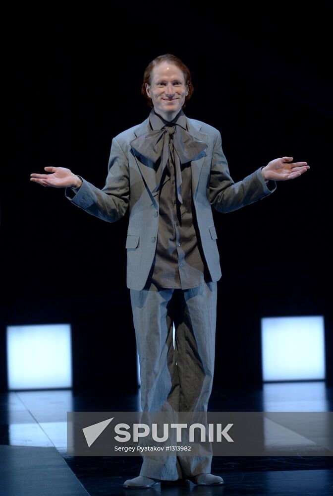 Rehearsal of play "Sailors and Whores" in Moscow