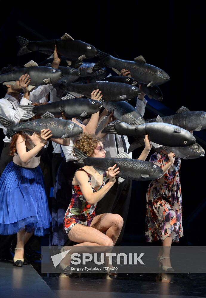 Rehearsal of play "Sailors and Whores" in Moscow