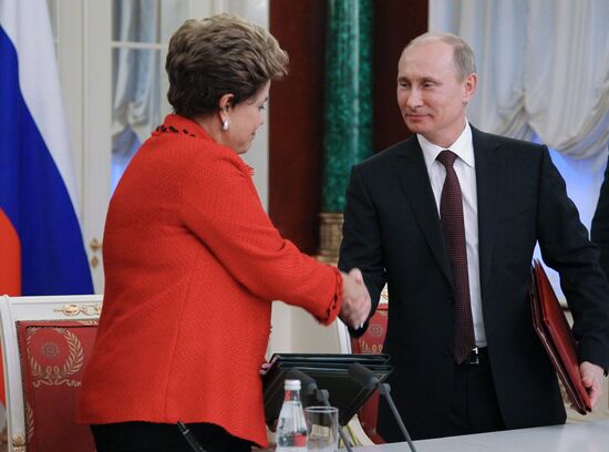 Vladimir Putin and Dilma Rousseff meet in Moscow