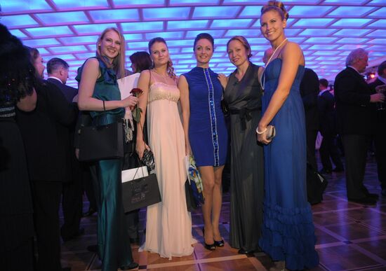 Moscow hosts Russian Olympians Ball 2012