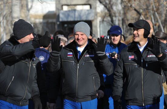 Soyuz TMA-07M manned spacecraft gets ready for launch