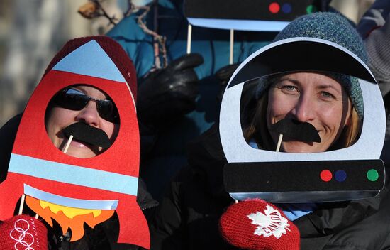 Soyuz TMA-07M manned spacecraft gets ready for launch