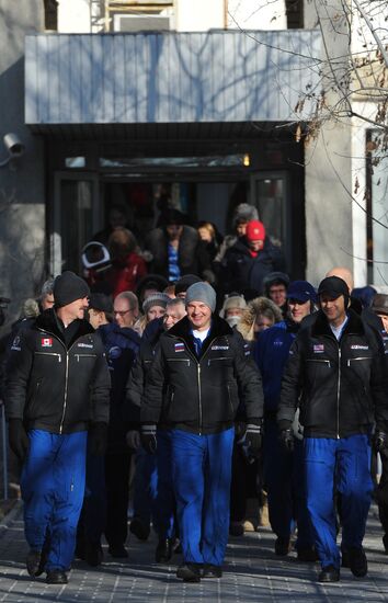 Soyuz TMA-07M manned spacecraft gets ready for launch