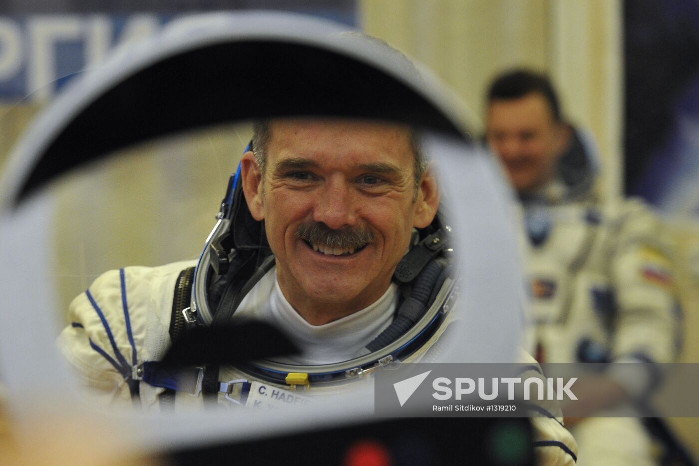 Getting ready to launch Soyuz TMA-07M manned spacecraft