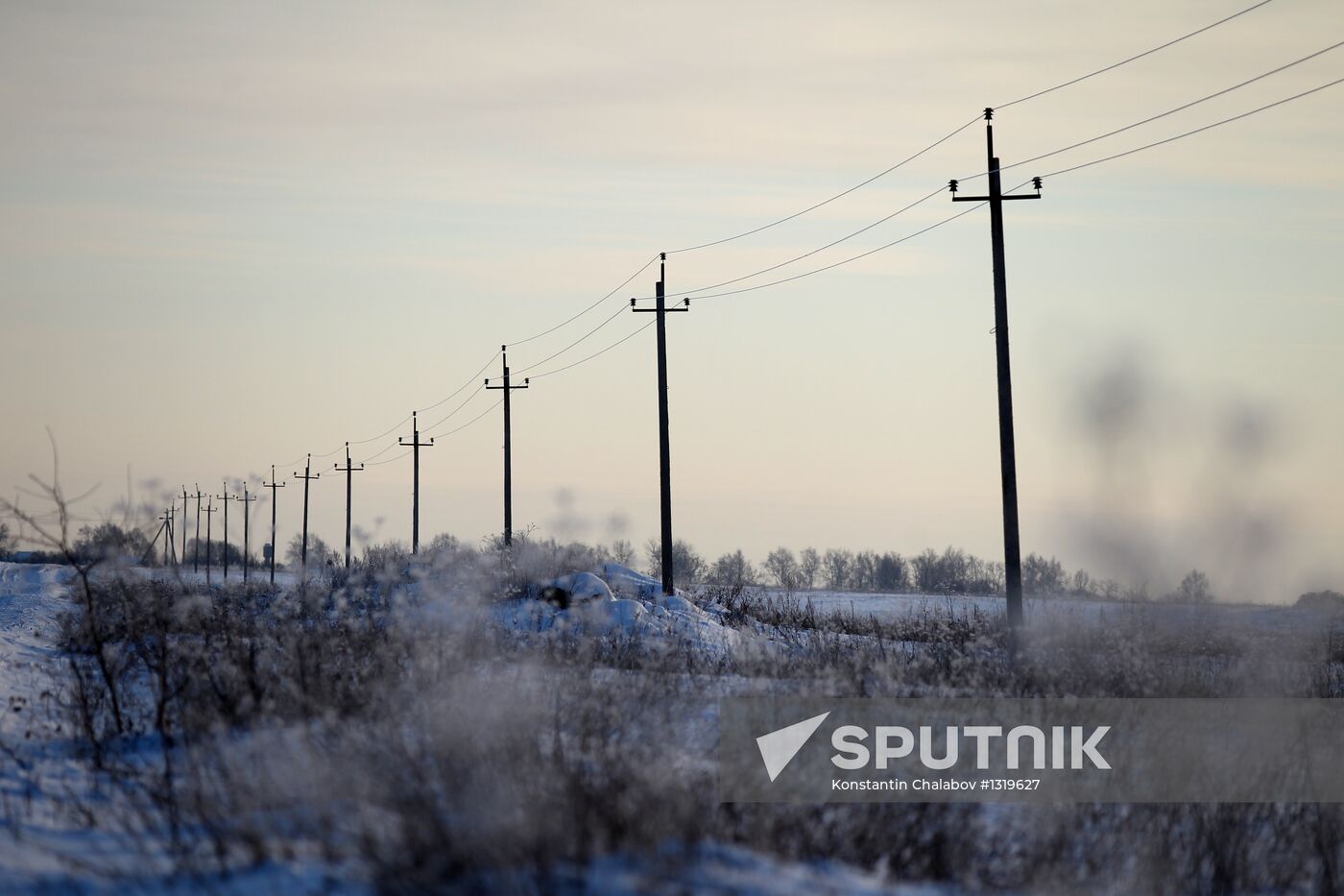 Power lines in Novgorod Region