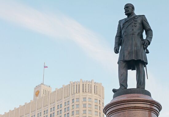 Monument to Pyotr Stolypin in Moscow