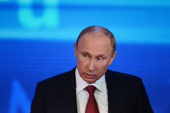 Vladimir Putin gives news conference