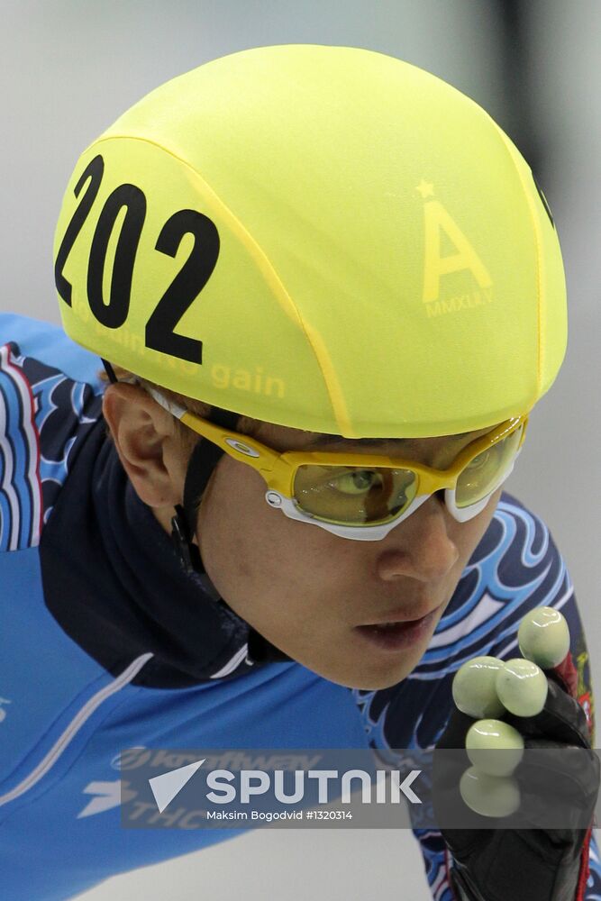 Russian short track speed skating championships. Day Two
