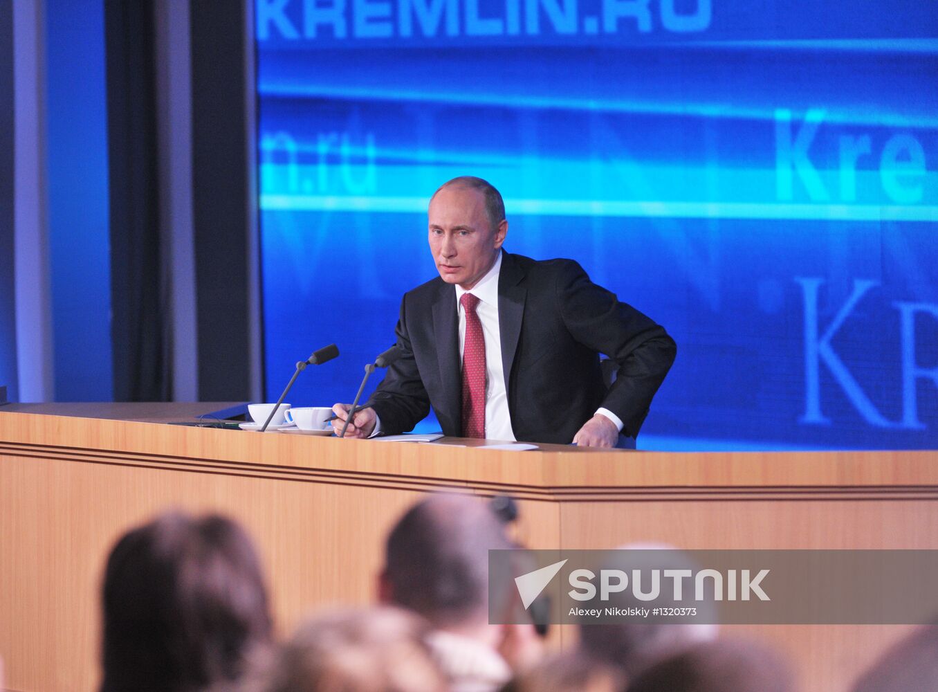Vladimir Putin gives news conference