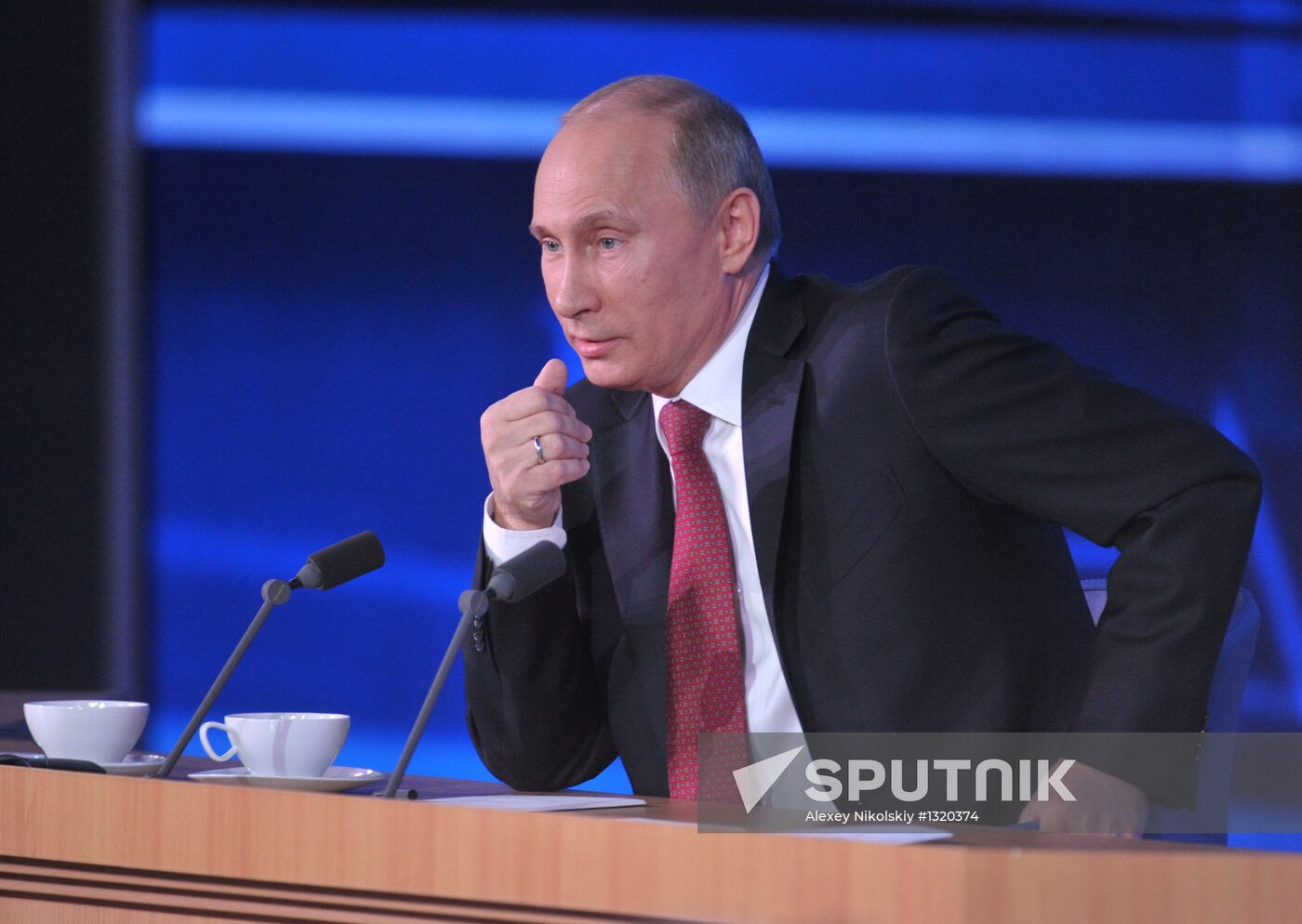 Vladimir Putin gives news conference