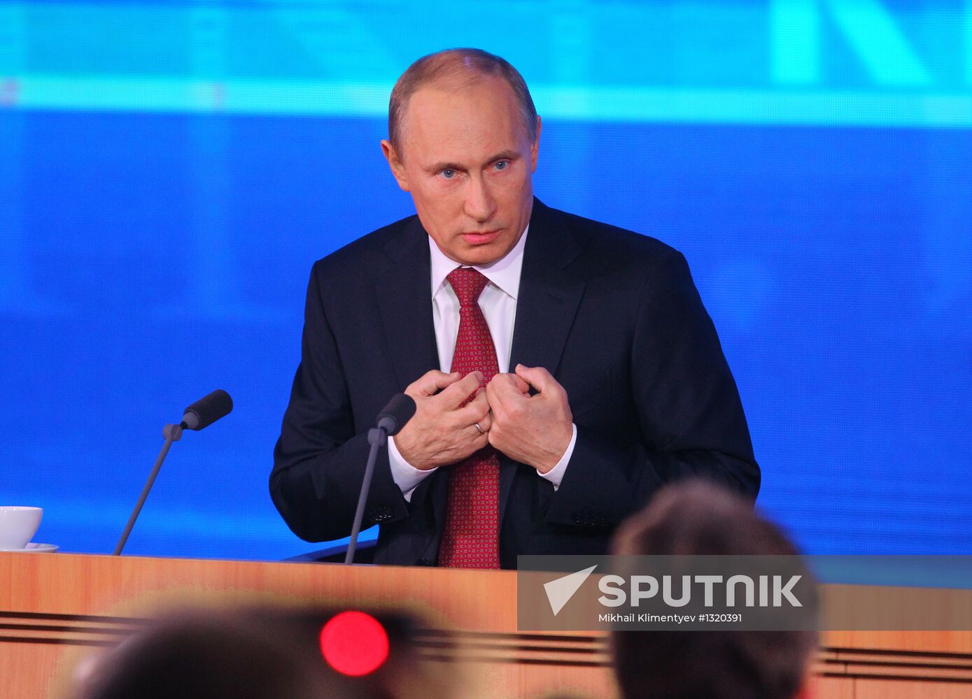 Vladimir Putin gives news conference