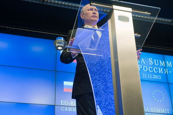 Vladimir Putin at EU-Russia Summit, Brussels