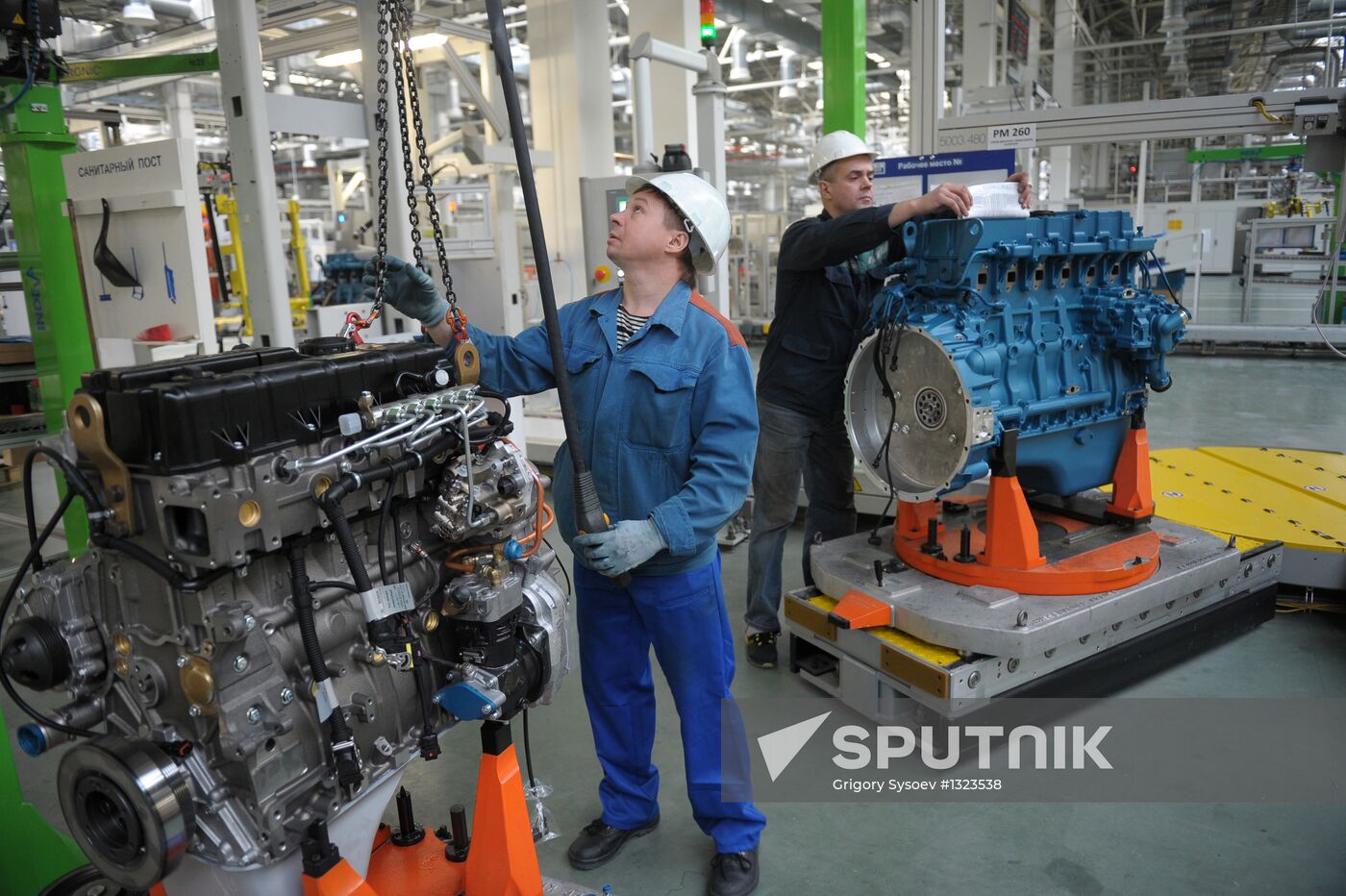 Work of the "Avtodiesel" motor plant in Yaroslavl