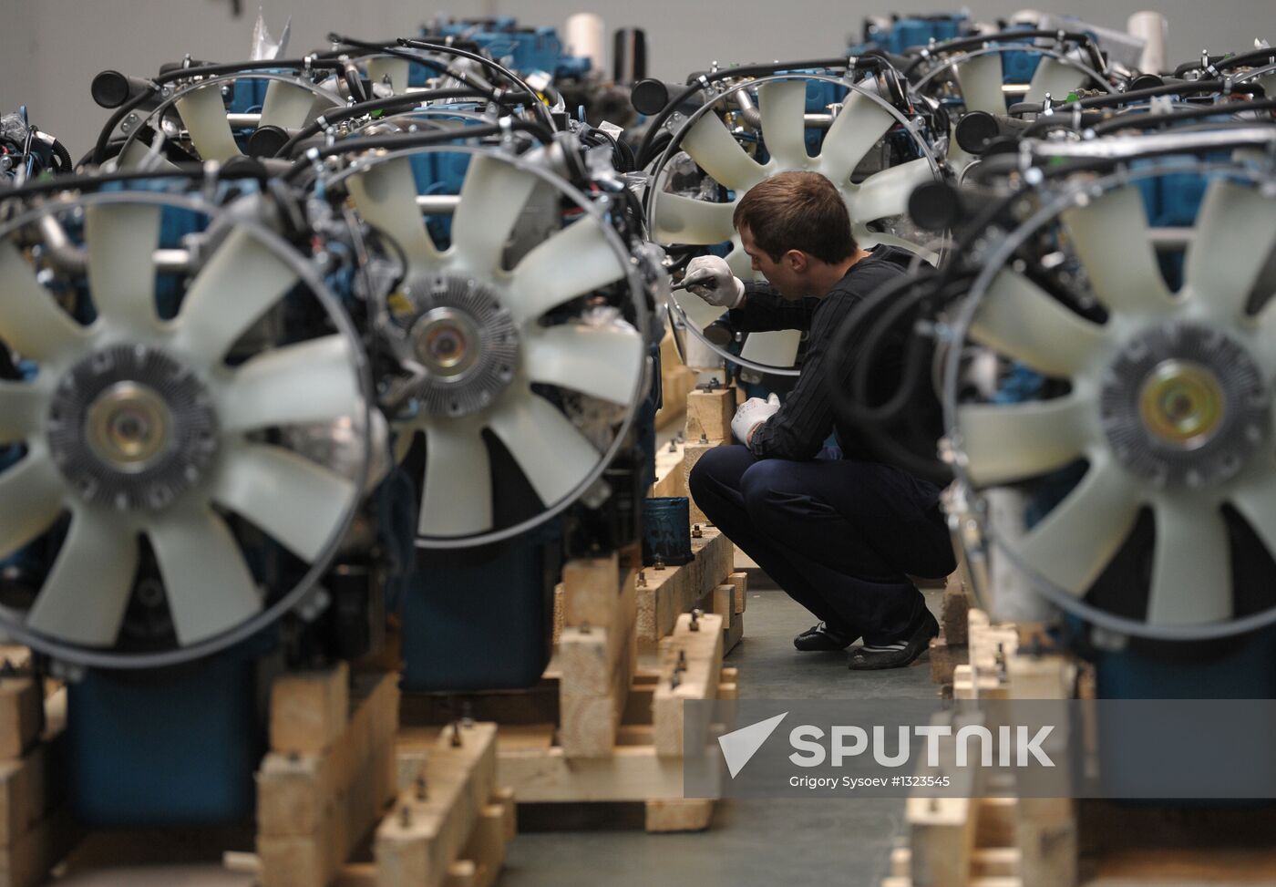 Work of the "Avtodiesel" motor plant in Yaroslavl