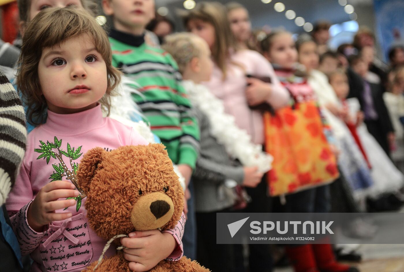 State Kremlin Palace hosts National Christmas Tree Party