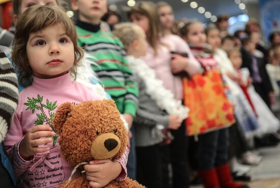 State Kremlin Palace hosts National Christmas Tree Party