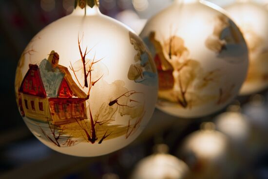 Christmas ornament manufacturing Ariel plant in Nizhny Novgorod