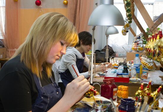 Christmas ornament manufacturing Ariel plant in Nizhny Novgorod