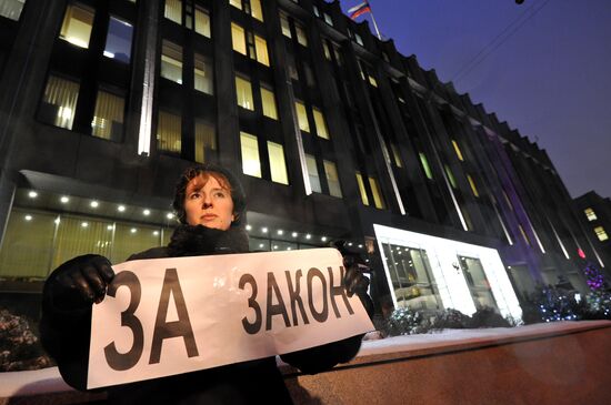 Single-person pickets in support of Dima Yakovlev Law