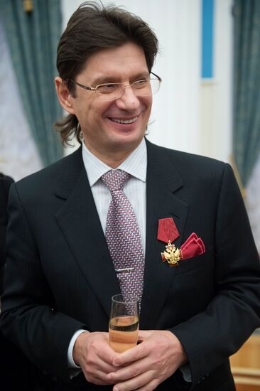 Vladimir Putin presents state awards at Moscow Kremlin