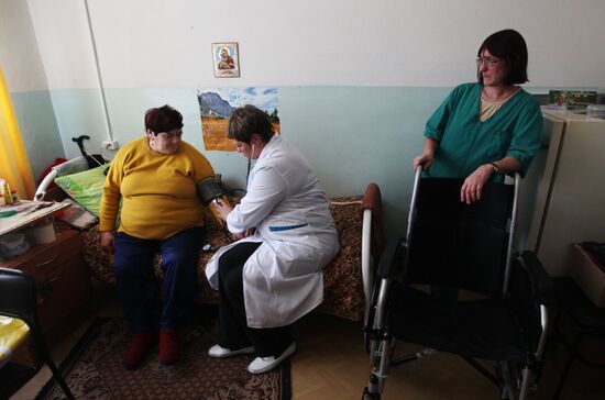 Care home for senior people and people with disabilities