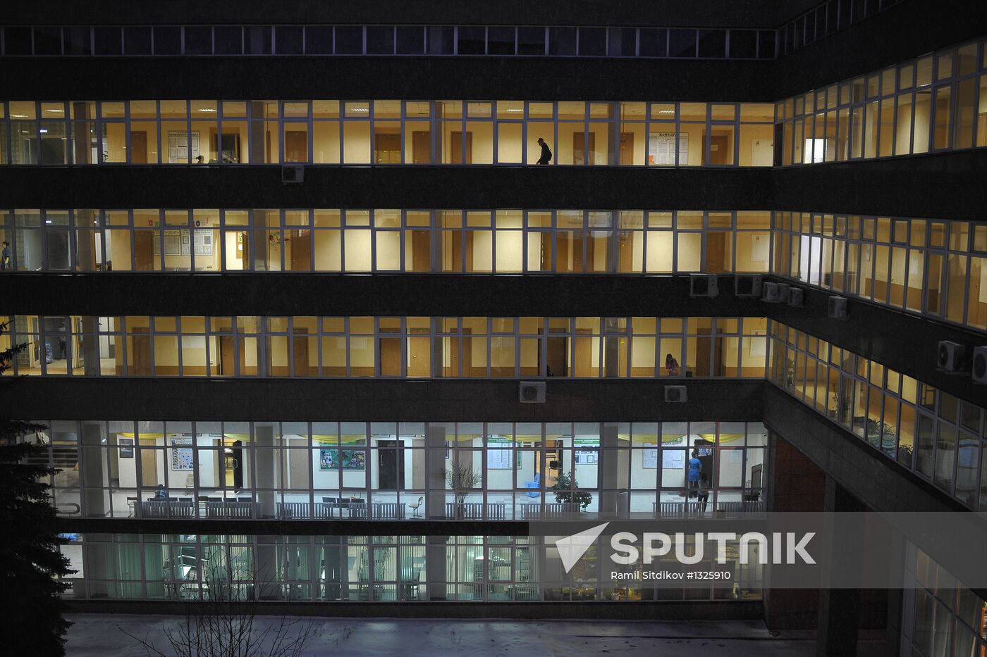 RGTEU students barricade themselves inside university building