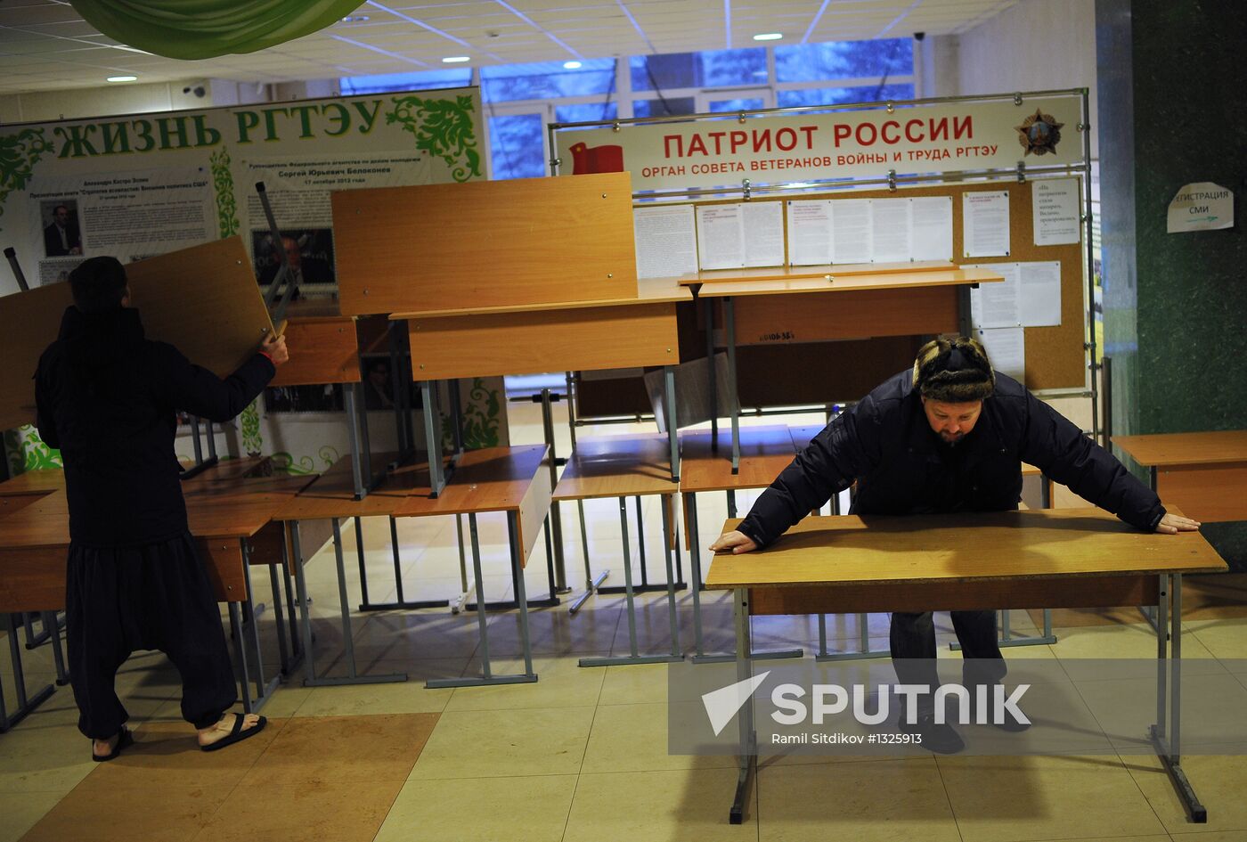 RGTEU students barricade themselves inside university building