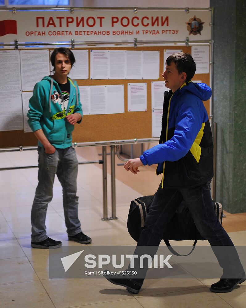 RGTEU students barricade themselves inside university building