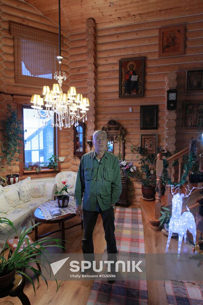 Actor Boris Sherbakov at home