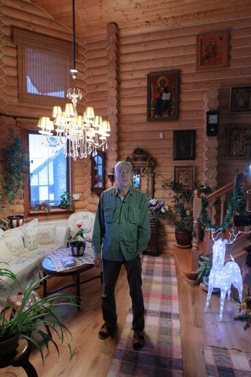 Actor Boris Sherbakov at home