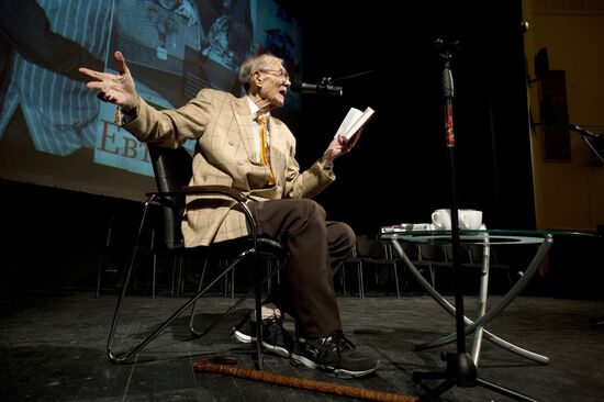 Poet Yevgeny Yevtushenko's poetic night