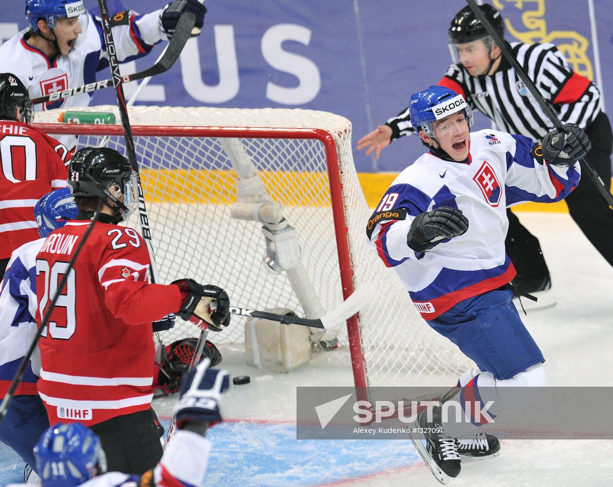 World Junior Ice Hockey Championships. Canada vs. Slovakia