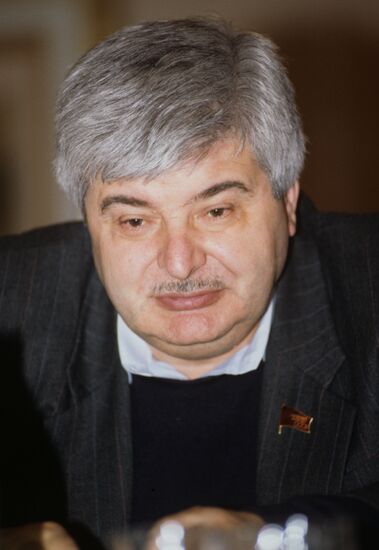 Gavriil Popov