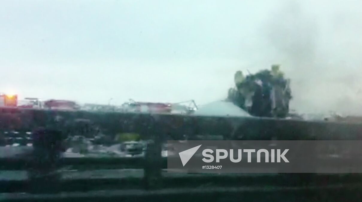 Tu-204 goes off the landing strip in Vnukovo and catches fire