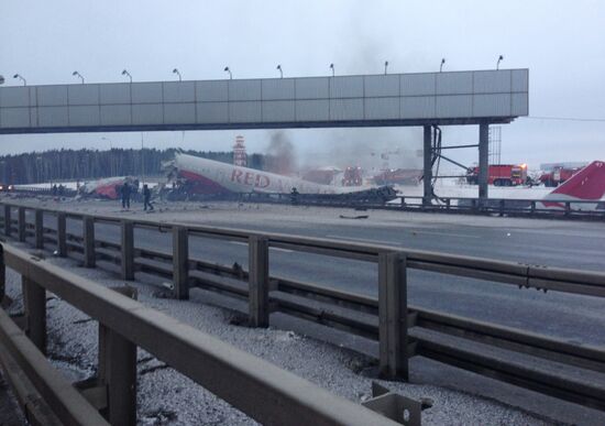 Tu-204 plane goes off landing strip at Vnukovo and catches fire