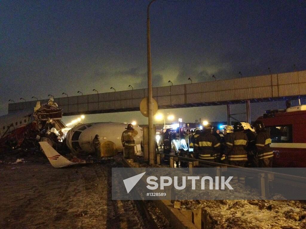 Tu-204 plane skids off runway and catches fire in Vnukovo