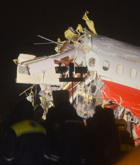 Tu-204 plane skids off runway and catches fire in Vnukovo