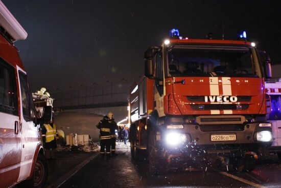 Wreckage of a Tu-204 airplane at Vnukovo airport