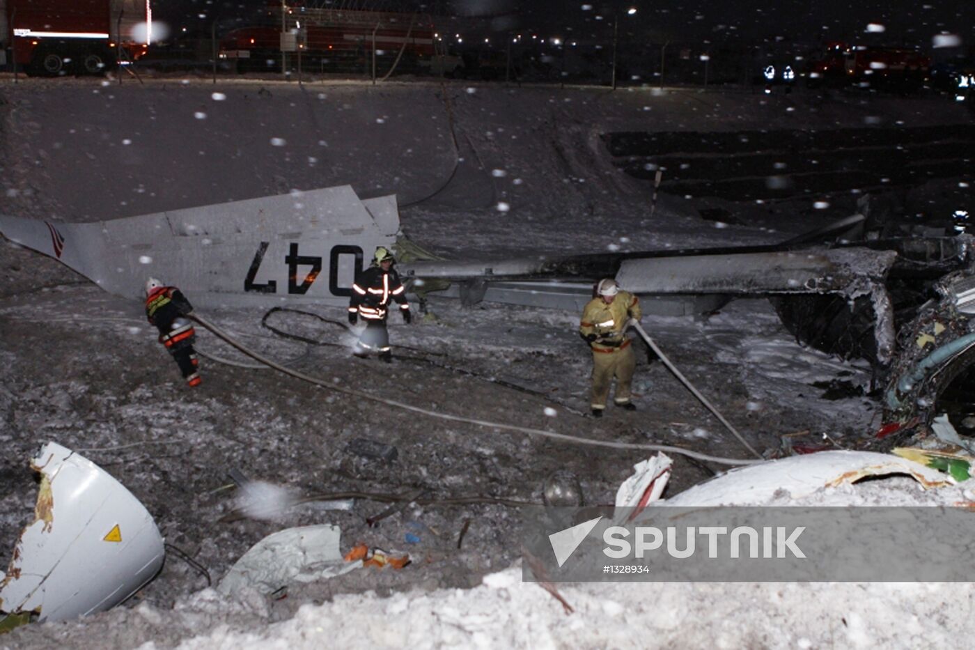 Wreckage of a Tu-204 airplane at Vnukovo airport