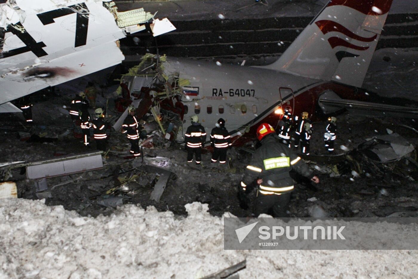 Wreckage of a Tu-204 airplane at Vnukovo airport