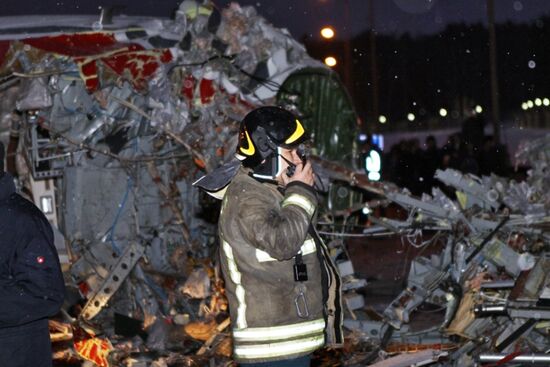 Wreckage of a Tu-204 airplane at Vnukovo airport
