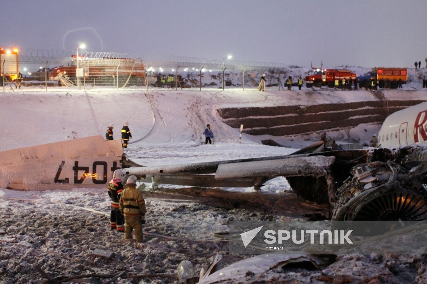 Wreckage of a Tu-204 airplane at Vnukovo airport