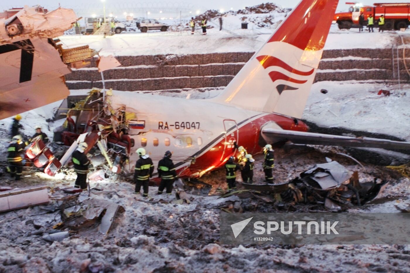 Wreckage of a Tu-204 airplane at Vnukovo airport