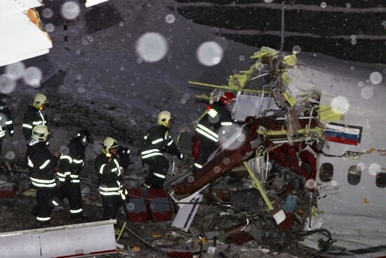 Wreckage of a Tu-204 airplane at Vnukovo airport