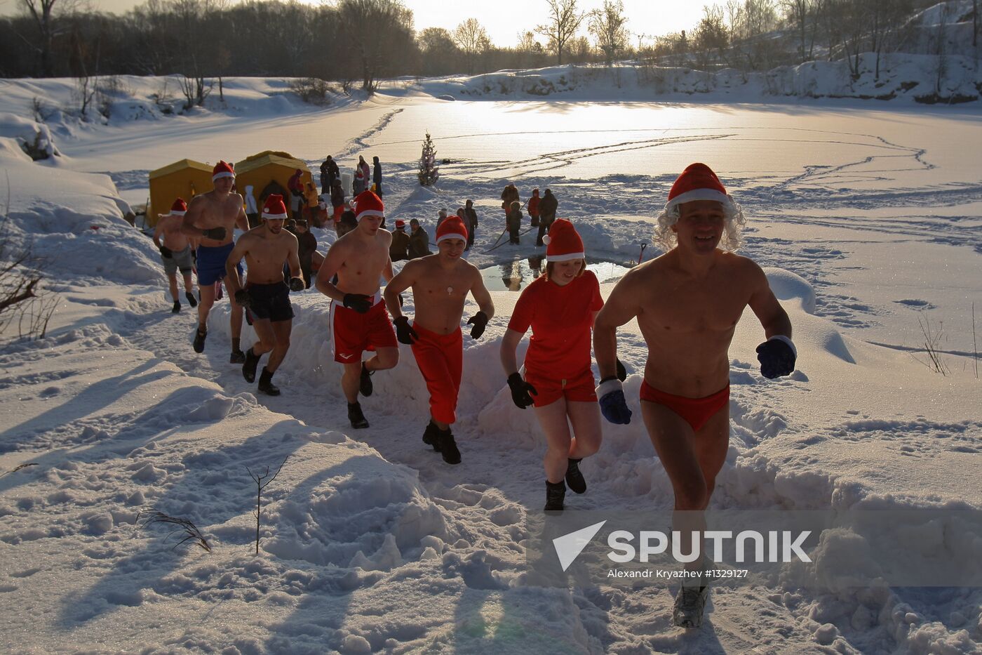 "Grandfather Frost" ice-swimmers' race in Novosibirsk
